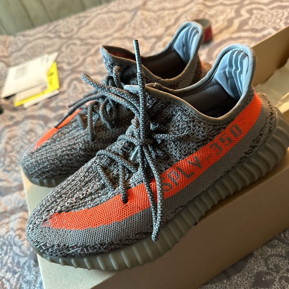 Yeezy Boost 350 V2. Beluga Reflective. Size 8.5